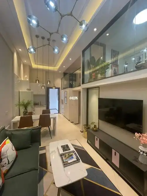 绝版,一环路双地铁口,4.5米层高现房loft