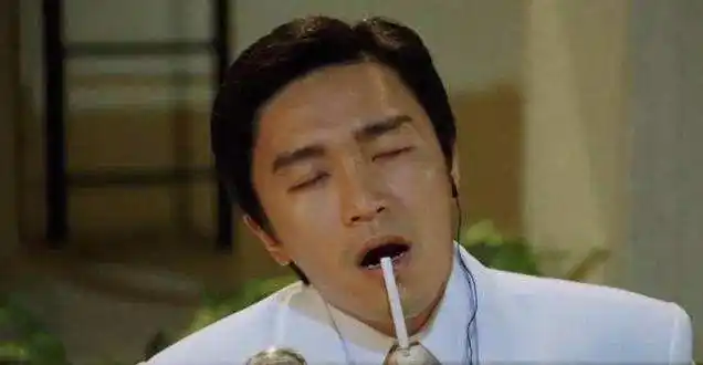 首先小编要说的就是周星驰了,大家都知道周星驰是一位演艺圈的老前辈