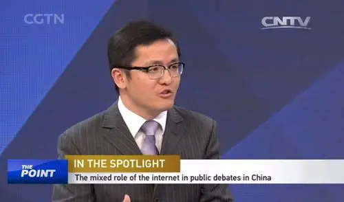 在中央电视台英语频道《欣视点》节目现场的印波律师