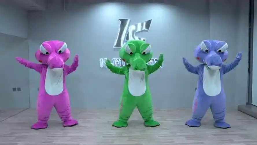 今日份可爱小舞蹈:开心摇