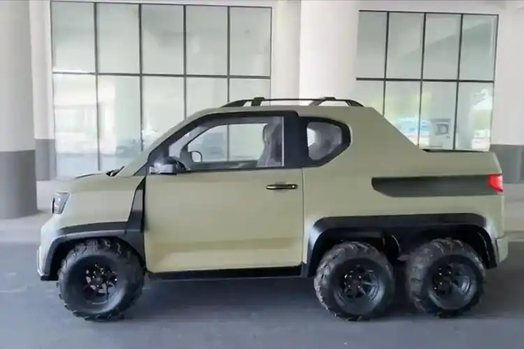 五菱宏光miniev 6轮小皮卡实拍