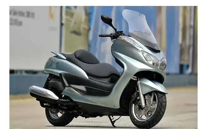 雅马哈majesty150踏板