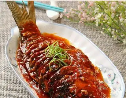 糖醋草鱼的做法