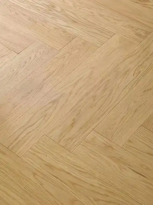 4表皮厚度4mm等级ab欧橡人字拼豪宅标配#人字拼地板  #实木复合地