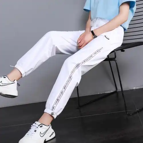 白色运动裤女夏季薄款裤子显瘦束脚女士裤子休闲宽松冰丝速干九分