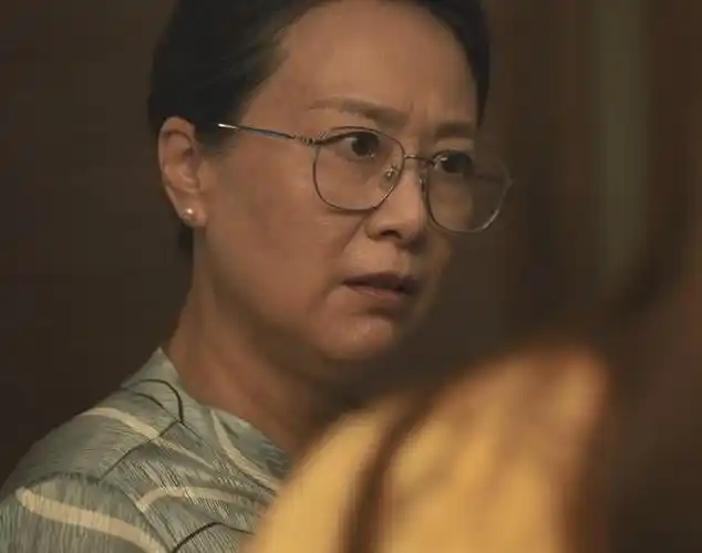 演员吴玉芳:21岁拿影后,25岁嫁江嘉良隐退10年,归来仍是影后