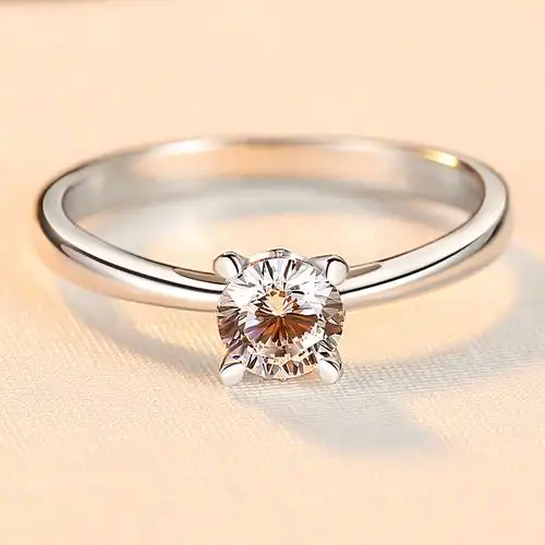 正品莫桑石小钻戒50分925纯银4爪仿真钻石戒指女18k白金铂金戒托