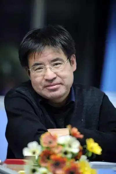 名家旧作 | 郭建强:一半是疼痛,一半是温情