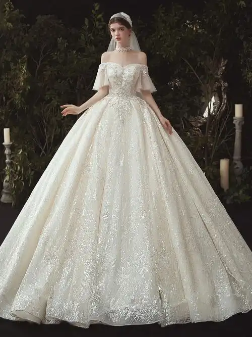 主婚纱礼服2020新款新娘森系仙梦幻抹胸一字肩修身显瘦大拖尾冬款