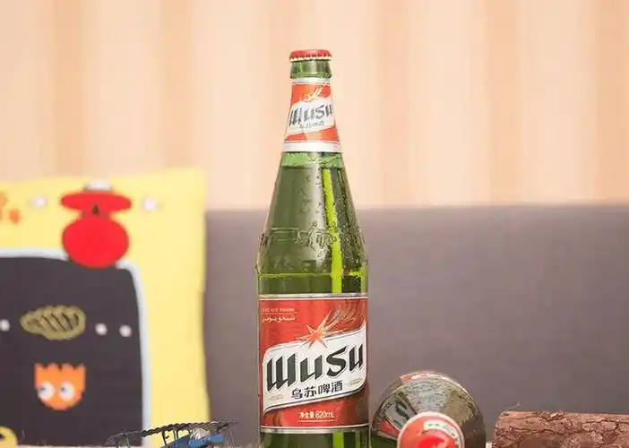 原创售价不到10块的大乌苏明知是工业啤酒为何还能年销50亿