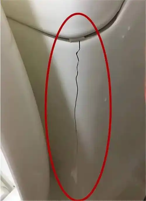 维博卫浴丨马桶漏水问题简单解决,只需这样操作_水箱_排水阀_水件