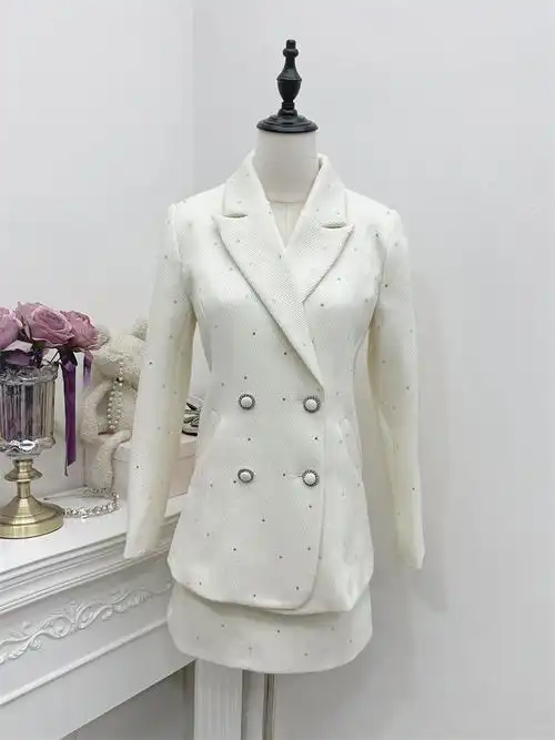 玛克茜妮同款蝴蝶结小香风外套米白2022秋冬新款女装名媛轻熟风