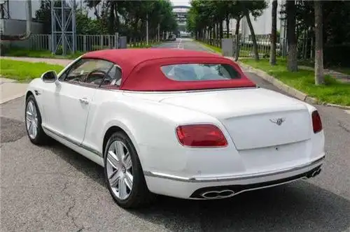 18款宾利欧陆gt超豪华轿跑体验速度与激情