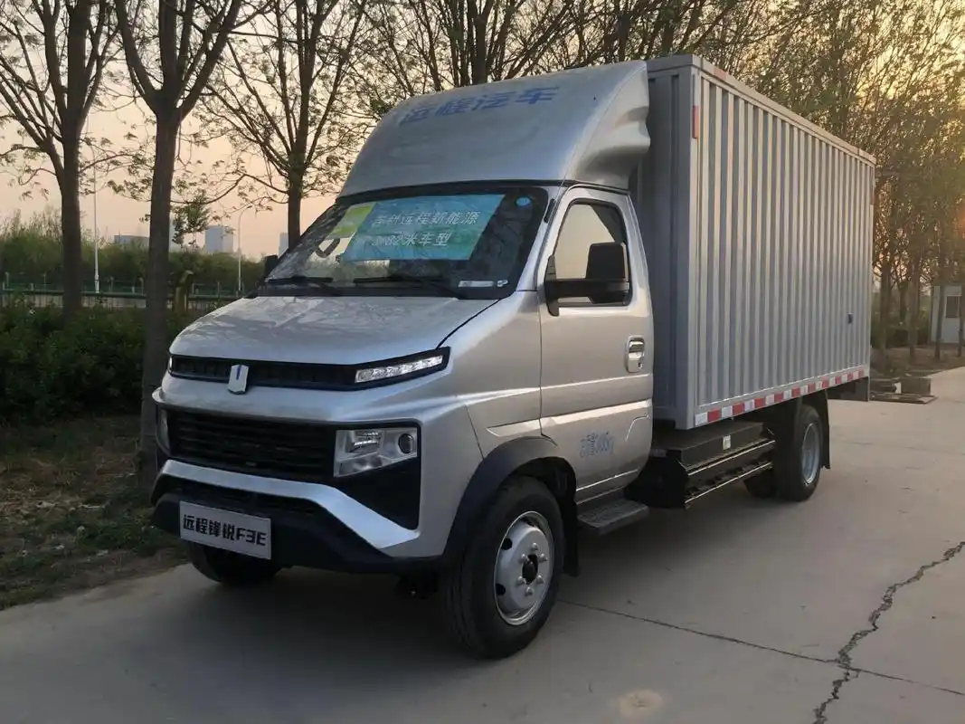 82米吉利远程纯电厢车,55度电,续航250公里.