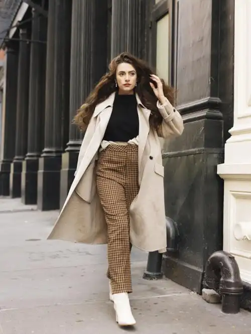 巴黎街拍法国女人的通勤穿搭