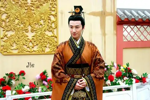 乔任梁昔日荧屏作品回顾