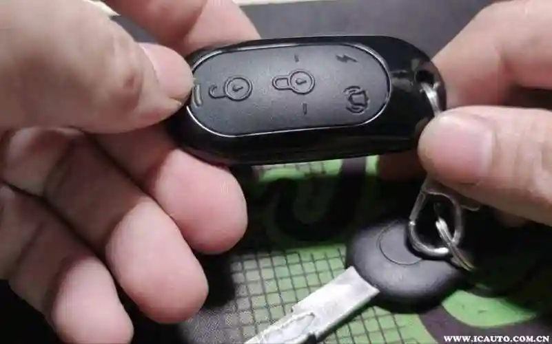 爱玛电动车遥控钥匙怎么使用_车主指南