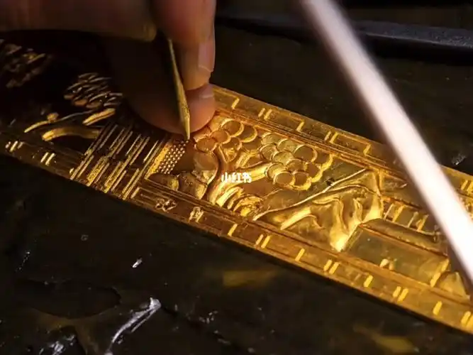 200克纯手工錾刻黄金手镯00制造过程惊艳了