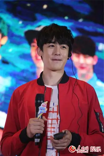 《中韩梦之队》顶级偶像携手传递竞技精神