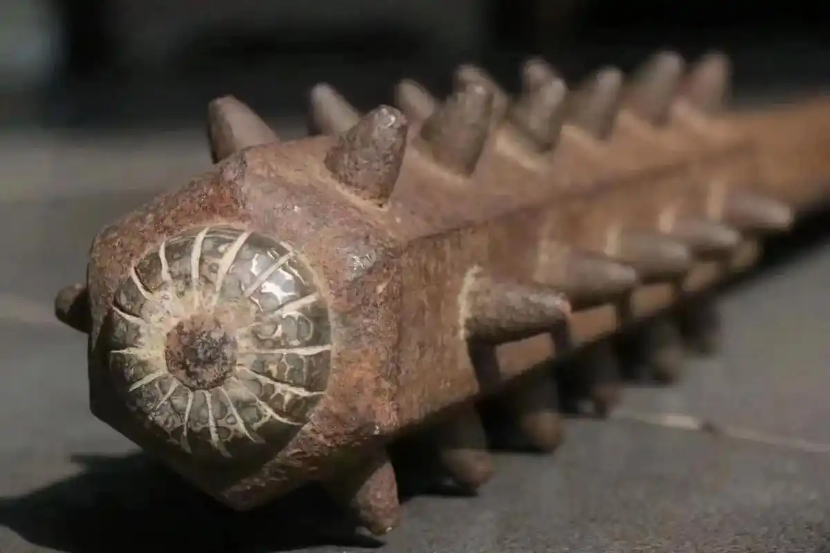 【狼牙棒】狼牙棒是古兵器.【狼牙棒】 狼牙棒是古兵器之一,是 - 抖音