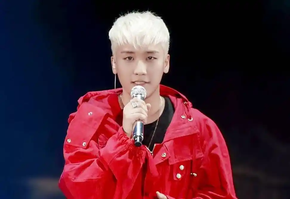 全世界最可爱的李胜利! - 堆糖,美图壁纸兴趣社区