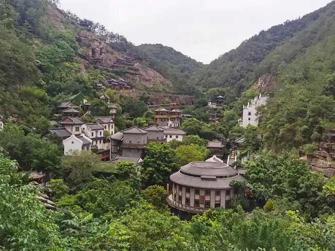 梅州 客天下风景区