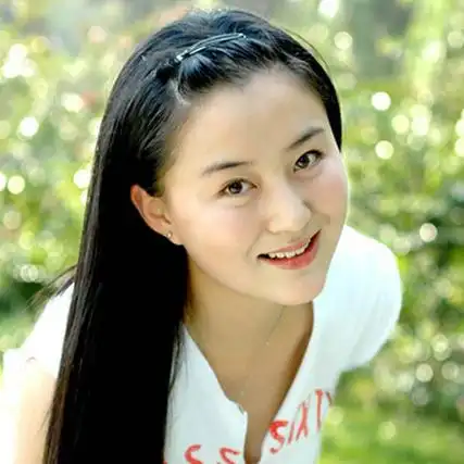 好久不见:还记得《美人心计》的王后周子冉不?她这是经历了啥