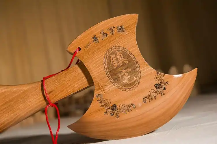 精品推荐高档桃木斧子挂件 新款手工桃木挂件 镇宅辟邪斧子定制