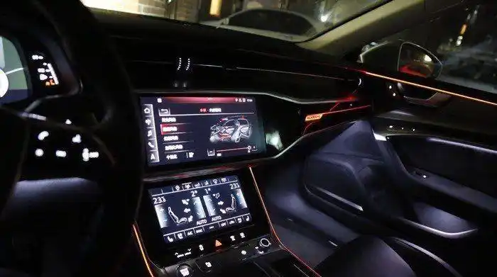 奥迪a7提车作业奥迪a7提车半年有余这贴来分享一下内饰氛围