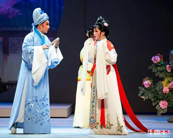 【上海站】新版古装越剧《双珠凤》