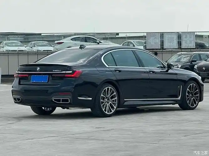 出/宝马7系 2021款 730li m运动套装 原版原漆相