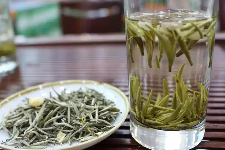 2020年新茉莉花茶【峨眉雪竹】峨眉白毫银针 四川花茶 散装批发