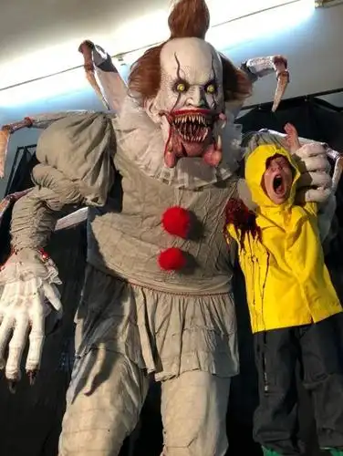 jpg-(179 kb, 1920x1080) 原来是van样