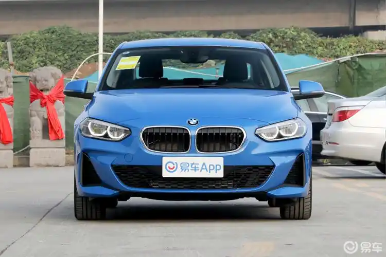 【宝马1系2021款120i m运动版正前水平汽车图片-汽车图片大全】-易车