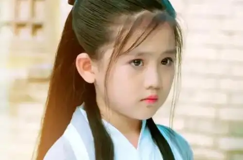 小戏骨八仙过海——荷花傍水之萌何仙姑