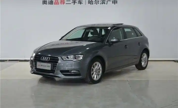 30万 深灰色 sportback 35 tfsi 自动时尚型_奥迪a3二手车 - 小猪二手