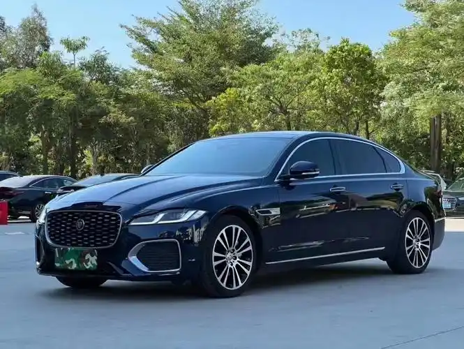 捷豹xfl 2021款 xfl 2.