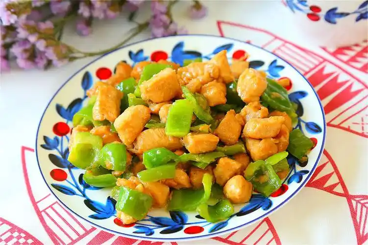 青椒鸡丁
