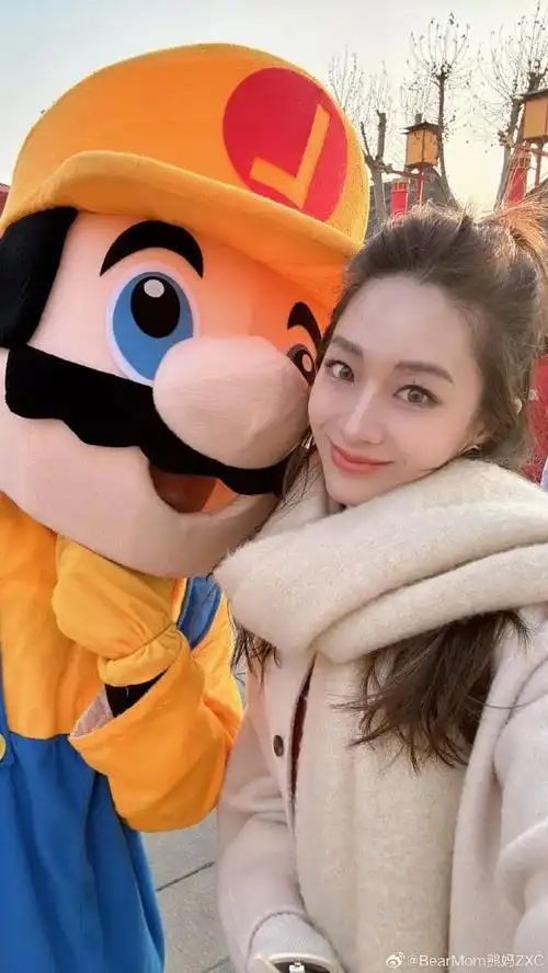 翟晓川妻子晒近照假期最后一天释放一波库存