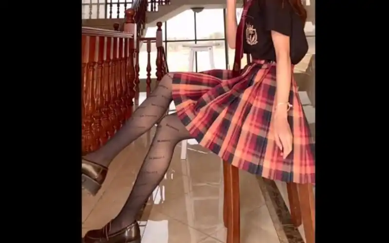 你想尝试一下手撕巴黎世家吗_哔哩哔哩_bilibili