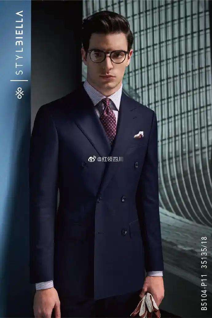 最有资格评论男性西装的giorgio armani先生这样说过:#双排扣西装