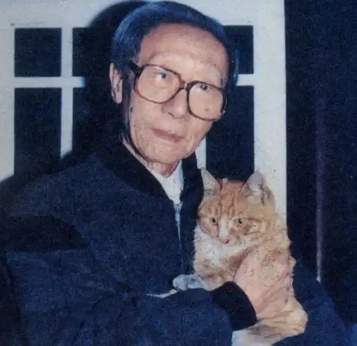 溥杰嵯峨浩带着两个女儿从水路,一路跌跌撞撞回到了日本,回到故土的