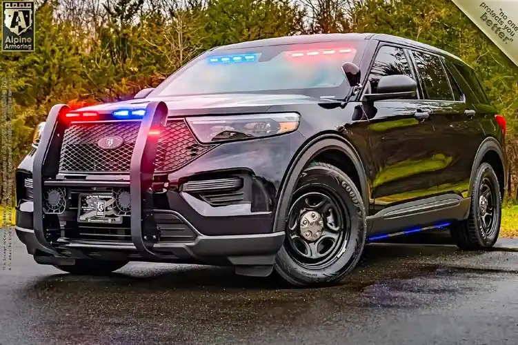 福特探险者警用拦截者