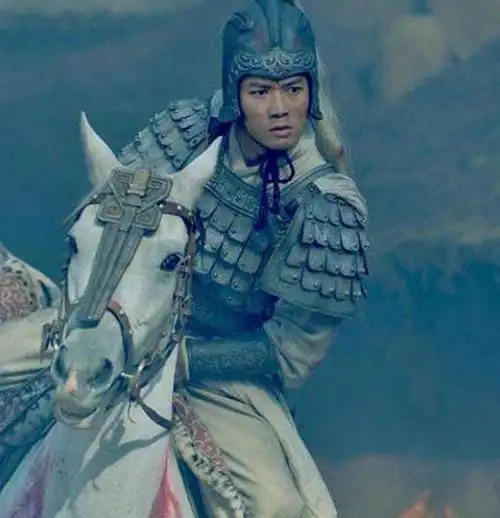 赵云是男神身高,吕布身高1丈是什么概念?你又算是几尺男儿呢?