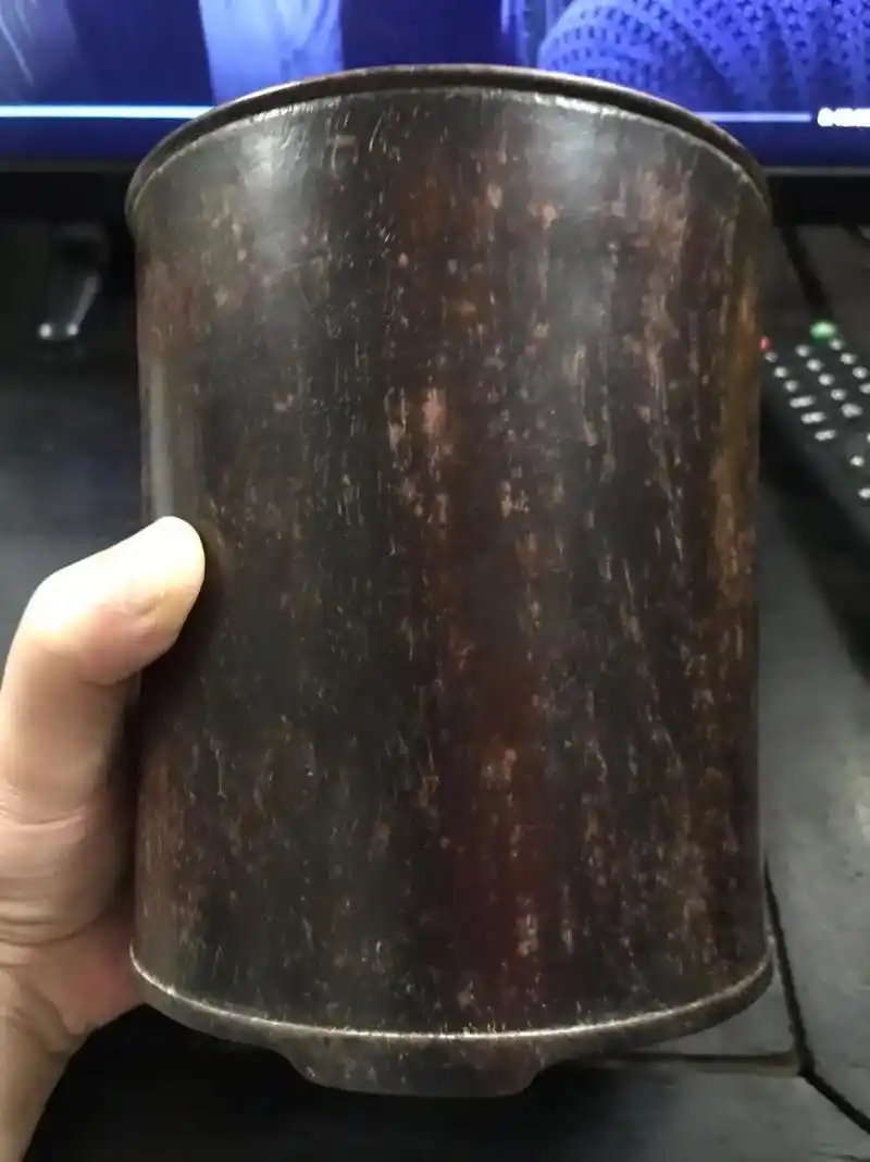 清代小叶紫檀笔筒 - 抖音