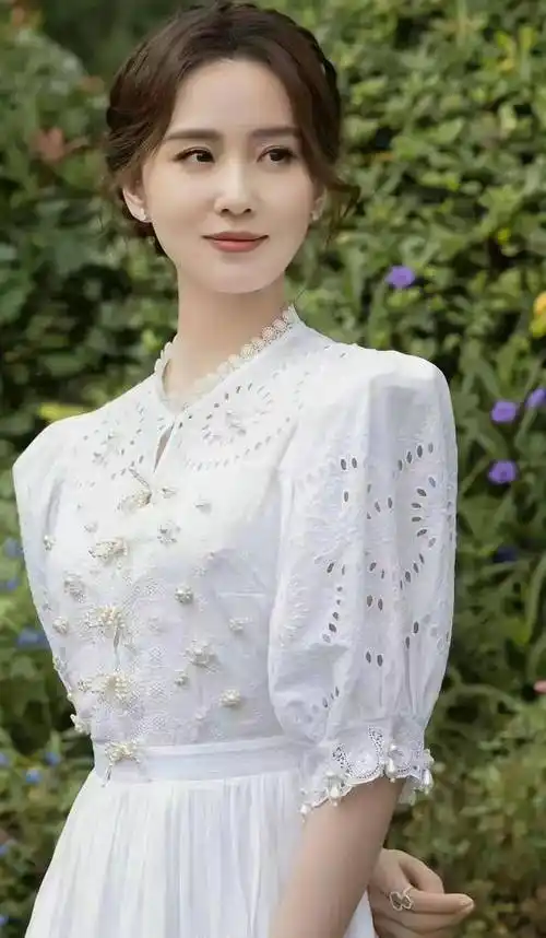 美女明星刘诗诗高清写真美图,肌肤胜雪,气质卓越_中国_女神_吴奇隆