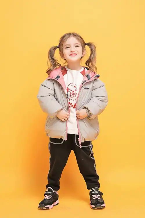 史努比童装模特图拍摄