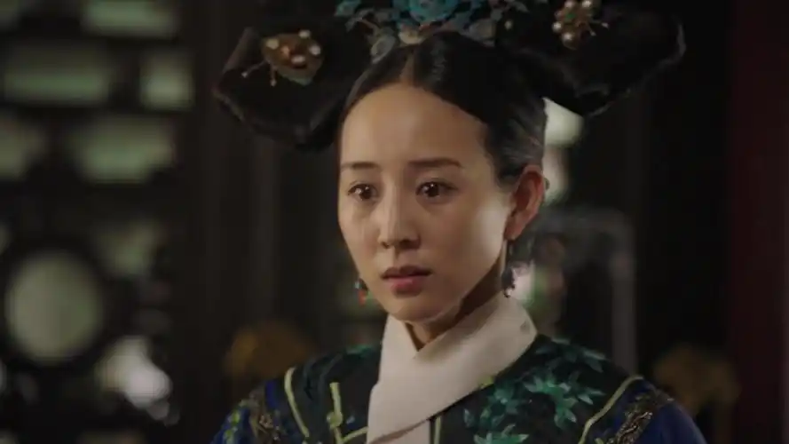 【如懿传】胡芸角服毒自杀