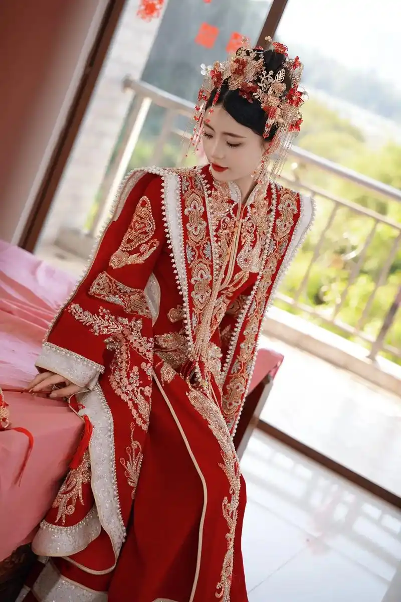 凤冠霞帔 婚礼跟拍返图