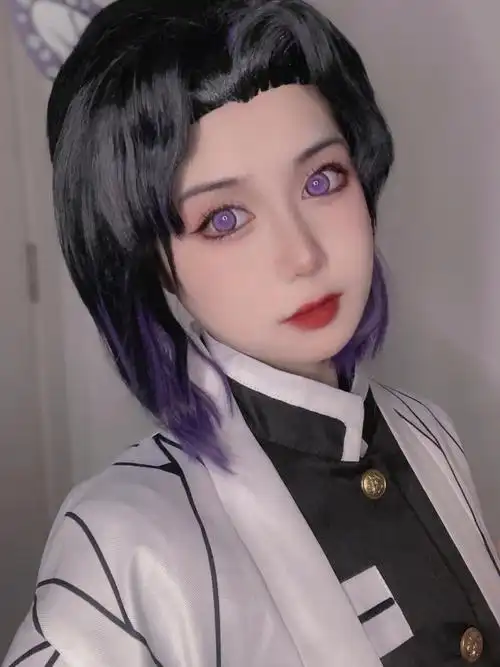 鬼灭之刃蝴蝶忍cos